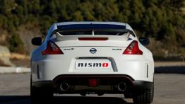 Nissan 370Z Nismo 2013 - widok z tyłu