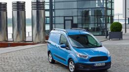 Ford Transit Courier (2013) - widok z przodu