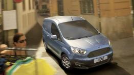 Ford Transit Courier (2013) - widok z przodu