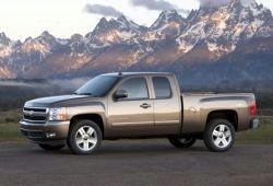 Chevrolet Silverado II 4.8 295KM 217kW 2007-2013