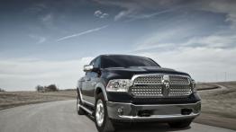 Ram 1500 (2013) - widok z przodu