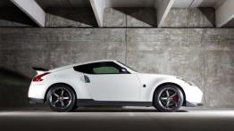 Nissan 370Z Nismo 2013 - prawy bok