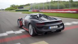 Porsche 918 Spyder Concept (2013) - widok z tyłu