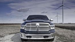 Ram 1500 (2013) - widok z przodu