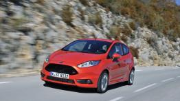 Ford Fiesta ST 2013 - widok z przodu