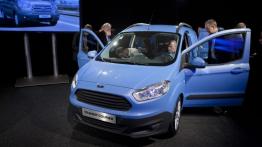 Ford Transit Courier (2013) - oficjalna prezentacja auta