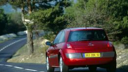 Renault Megane 2003 - tył - reflektory wyłączone