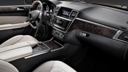 Mercedes GL 2013 - pełny panel przedni