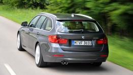 BMW 328i Touring (F31) - widok z tyłu