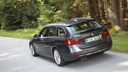 BMW 328i Touring (F31) - widok z tyłu