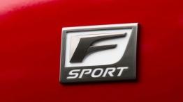 Lexus RC 350 F-Sport (2014) - emblemat boczny