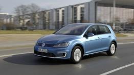 Volkswagen e-Golf (2014) - lewy bok