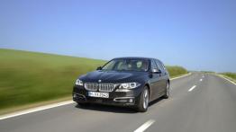 BMW serii 5 Touring F11 Facelifting (2014) - widok z przodu