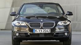 BMW serii 5 Touring F11 Facelifting (2014) - widok z przodu