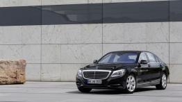 Mercedes S 500 Plug-In Hybrid (2014) - widok z przodu