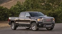 GMC Sierra Denali 2014 - widok z przodu