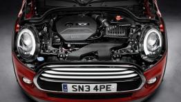 Mini Cooper 2014 - maska otwarta