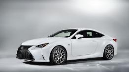 Lexus RC 350 F-Sport (2014) - lewy bok