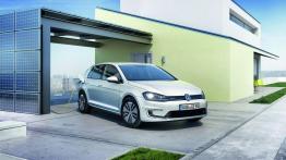 Volkswagen e-Golf (2014) - widok z przodu