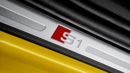 Audi S1 Sportback (2014) - listwa progowa