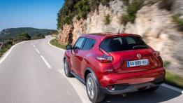 Nissan Juke Facelifting (2014) - widok z tyłu