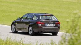 BMW serii 5 Touring F11 Facelifting (2014) - widok z tyłu