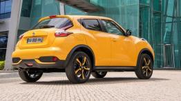 Nissan Juke Facelifting (2014) - widok z tyłu