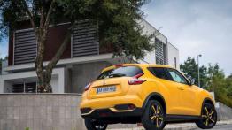 Nissan Juke Facelifting (2014) - widok z tyłu