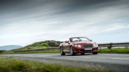 Bentley Continental GT Speed Cabrio 2014 - widok z przodu