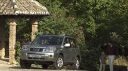 Nissan X-Trail 2004 - widok z przodu