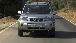 Nissan X-Trail 2004 - widok z przodu