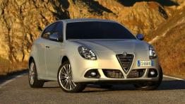 Alfa Romeo Giulietta Facelifting (2014) - widok z przodu