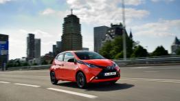 Toyota Aygo II (2014) - widok z przodu