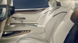 BMW Vision Future Luxury Concept (2014) - tylna kanapa