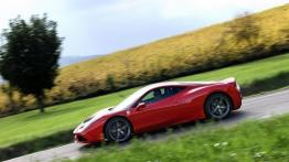 Ferrari 458 Speciale (2014) - lewy bok