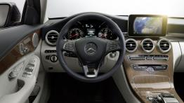 Mercedes klasy C 300 BlueTEC HYBRID (2014) - kokpit