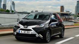 Toyota Aygo II (2014) - widok z przodu