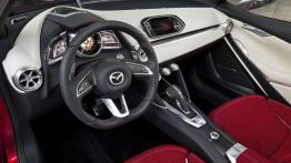 Mazda Hazumi Concept (2014) - pełny panel przedni