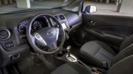 Nissan Versa Note 2014 - pełny panel przedni