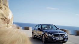 Mercedes klasy C 300 BlueTEC HYBRID (2014) - widok z przodu