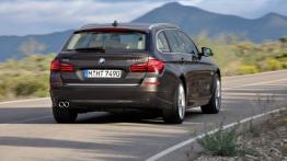 BMW serii 5 Touring F11 Facelifting (2014) - widok z tyłu