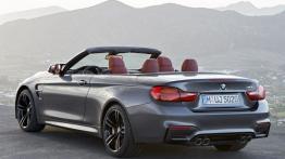 BMW M4 F83 Cabrio (2014) - widok z tyłu