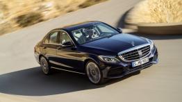 Mercedes klasy C 300 BlueTEC HYBRID (2014) - widok z przodu