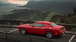 Dodge Challenger III Facelifting (2015) - widok z góry