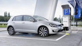 Volkswagen Golf VII GTE (2015) - prawy bok