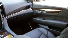 Cadillac Escalade IV (2015) - drzwi pasażera od wewnątrz