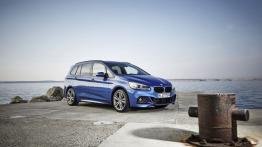 BMW 220i Gran Tourer (2015) - widok z przodu