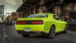 Dodge Challenger III Facelifting (2015) - widok z tyłu