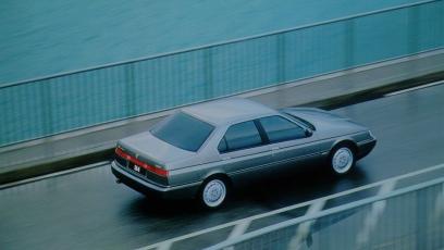 Alfa Romeo 164