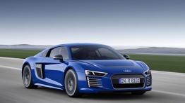 Audi R8 II e-tron (2015) - widok z przodu